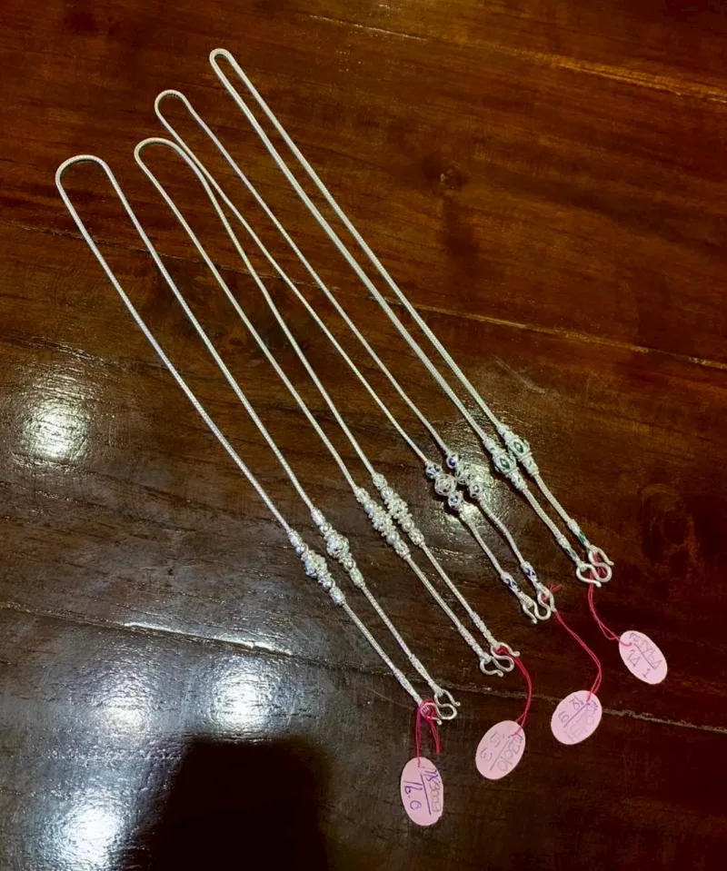 สร้อยคอเงิน (99.99%)